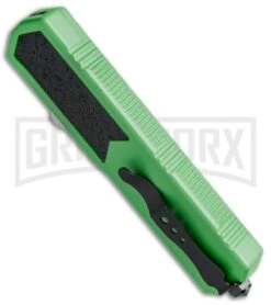 Titan Green D/A OTF Automatic Knife - Tanto Black Serr 7 Titan Green D/A OTF Automatic Knife - Tanto Black Serr -Grindworx Titan Green Tanto Blk Serr BP 18953 jr side large